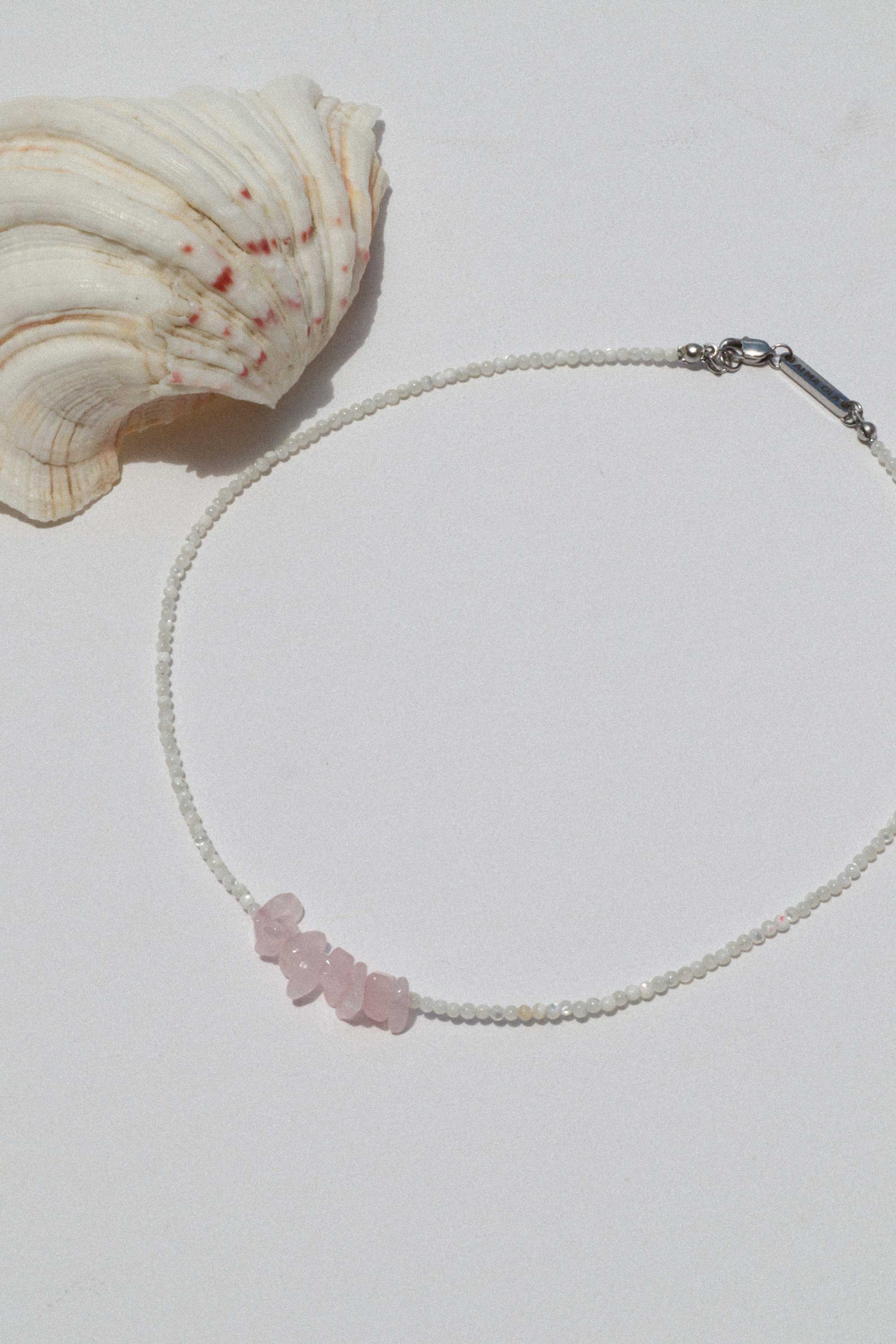 Minimal Necklace